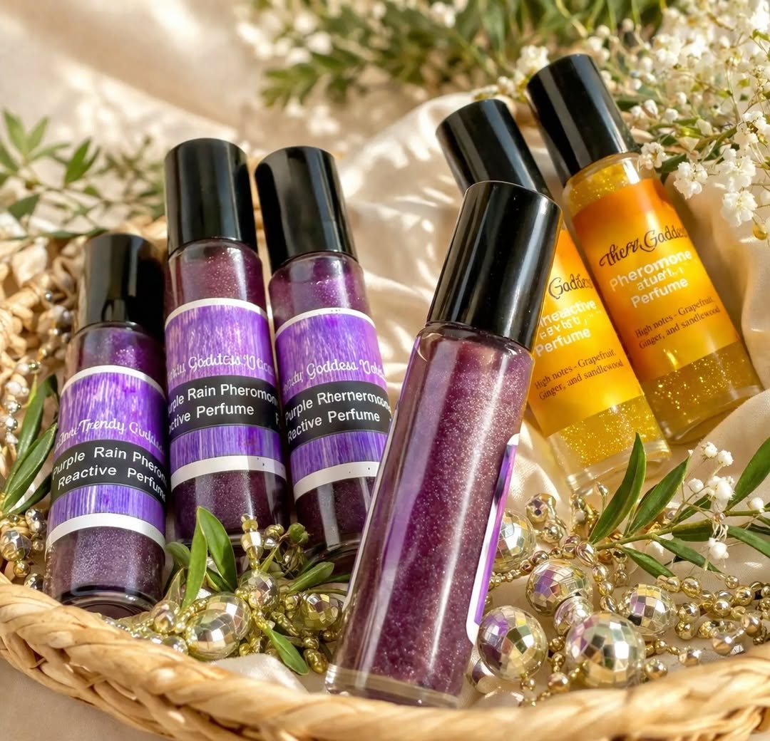 Handmade perfume rollers with botanicals